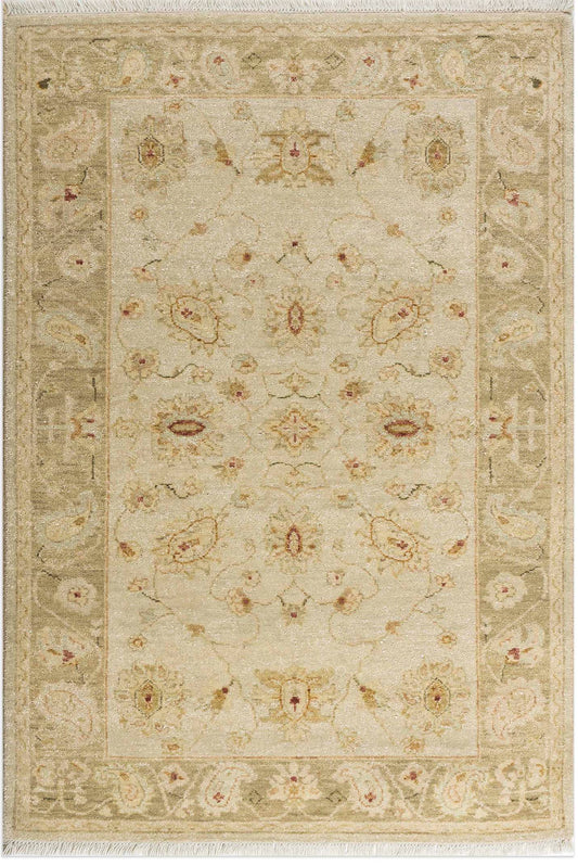 Peshawar Transitional woollen Hand Knotted Carpet