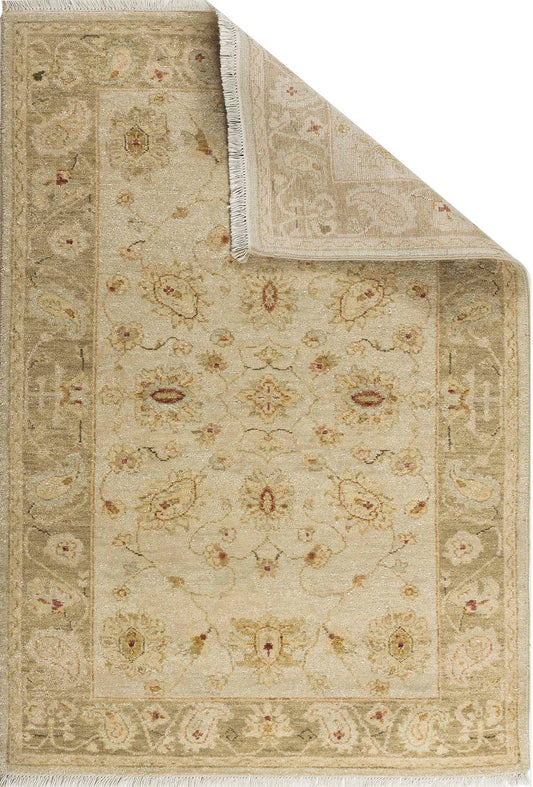 Peshawar Transitional woollen Hand Knotted Carpet